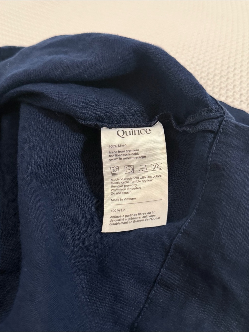 Quince Women's 100% European Linen Short Sleeve Shirt in Flax Deep Navy Medium - Picture 8 of 11
